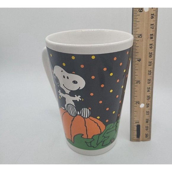 Snoopy Sitting on a Pumpkin Halloween Peanuts Holiday Coffee Mug - Picture 10 of 11